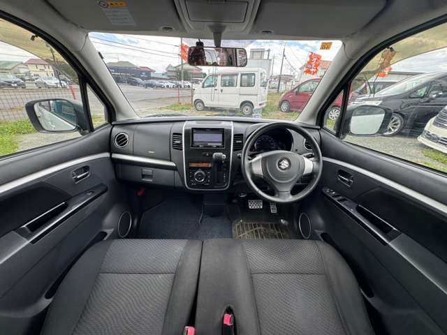 初心者の方でも安心して運転していただける視野の広さとなっております。