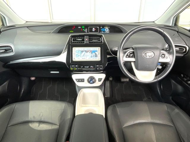 プリウス1.8 A プレミアム