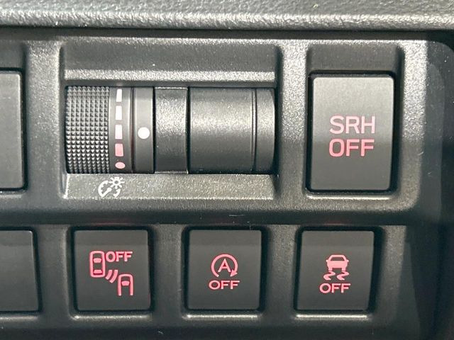 �y�����r�[�N���f�B�e�B�N�V�����z���s���A�h�A�~���[�̎��p�ɂȂ�₷���ӏ��Ɍ㑱�Ԃ��ڋ߂���ƃT�C�h�~���[�t�߂Ɍx����\���A�h���C�o�[�ɒ��ӊ��N�ƁA����̍ۂ̓n���h��������A�V�X�g�����܂��B