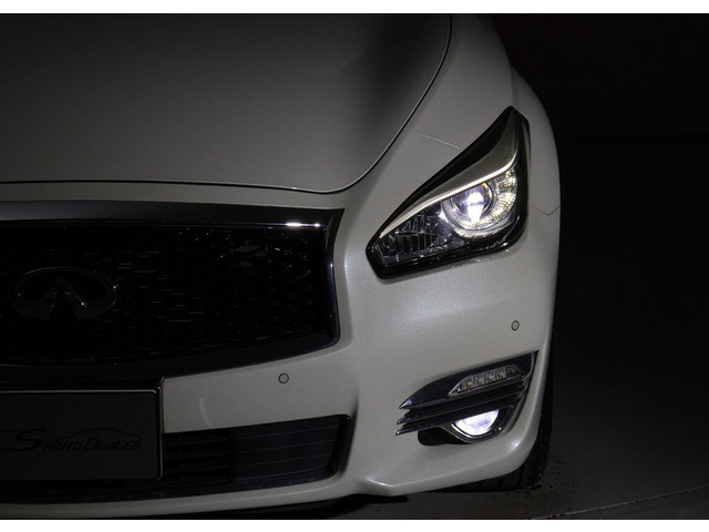 �t�����g�r���[�̑��݊���������������!!�w�b�h���C�g�͎��E�ǍD�̃��C�g�A����Ƀt�H�O���C�g���ځB�f�U�C�����������̂������ł��B