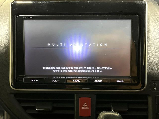 ヴォクシー2.0 ZS