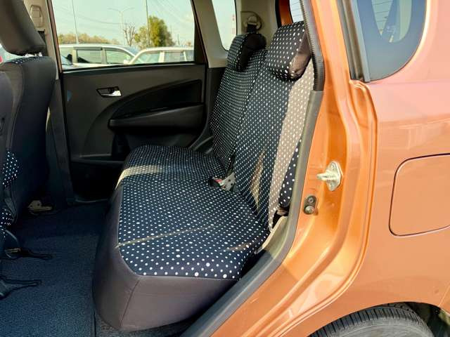 ���X�͍s�c�����R���̊��ˌ����_�̋߂��ɓX�܂��������܂��B���Ԃł��A�N�Z�X���₷���ꏊ�Ɍ�����܂��B�d�Ԃł��z���̍ۂ��Ŋ���JR���������w�܂ł��}���ɎQ��܂��B���C�y�ɂ��₢���킹������!