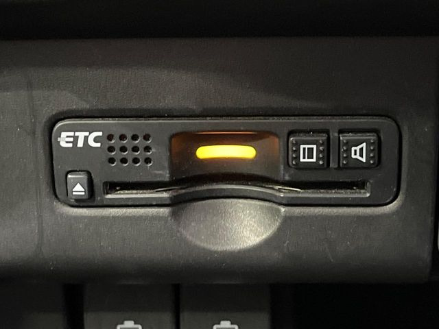 【ETC】高速道路の料金所をストレスなく通過!話題のスポットやサービスエリアに多い「スマートIC」利用時は必須のアイテムです。当店でセットアップを実施、ご納車当日からすぐにご利用いただけます!