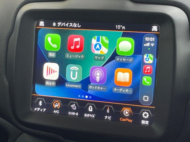 ��Apple Car Play:�X�}�z�Ƃ̗L���ڑ��ŁA�i�r�E�I�[�f�B�I�Đ��ȂǃX�}�z�̃A�v���@�\����ʂł��g����֗��@�\�ł�!