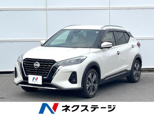 キックス(日産) 1.2 X ツートーン インテリアエディション (e-POWER) 中古車画像