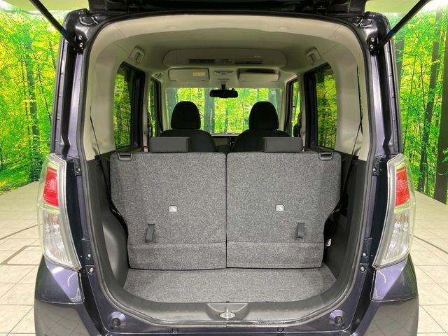 ���i�̂���������ʋ΁A���}���ɏ\���ȉ׎��X�y�[�X���m�ۂ��Ă���܂��B�Z�J���h�V�[�g��|���ƁA�傫�ȉו��̐ύڂ��\�ł���