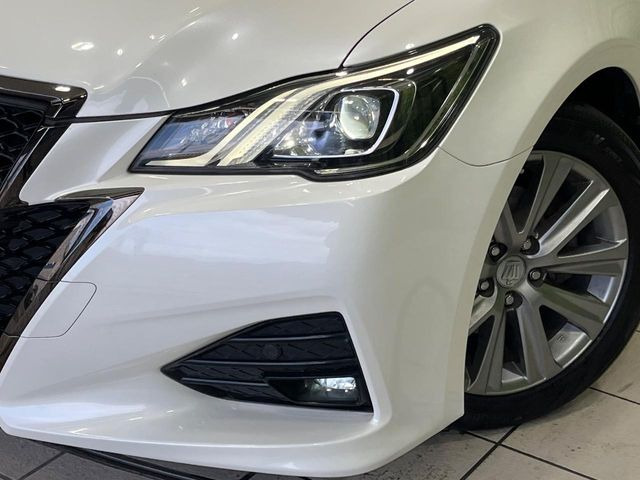 �yLED�w�b�h���C�g�z���V����ԑ��s�����ǍD�Ȏ��E���m�ۂ����S���ĉ^�]�ł��鍂�P�xLED�w�b�h���C�g�𑕔�!�_�����x�������A����d�͂��}�����Ă��܂��B