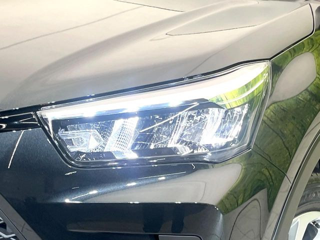 �yLED�w�b�h���C�g�z���V����ԑ��s�����ǍD�Ȏ��E���m�ۂ����S���ĉ^�]�ł��鍂�P�xLED�w�b�h���C�g�𑕔�!�_�����x�������A����d�͂��}�����Ă��܂��B