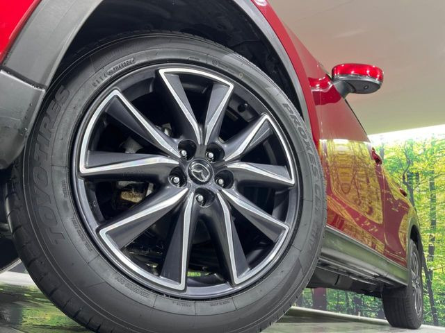 �y����19�C���`�A���~�z�C�[���z�O�ςɃ}�b�`���������A���~�z�C�[���𑕒����Ă���܂��B�e��ЊO�A���~�z�C�[����A�X�^�b�h���X�^�C�����戵�����Ă���܂��B���񂲑��k����������