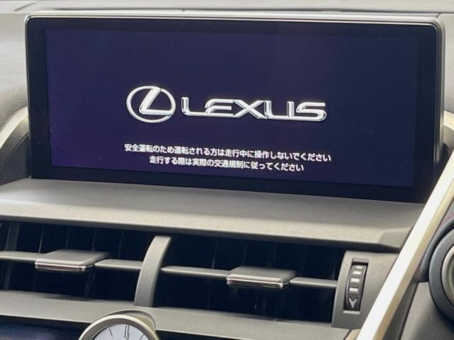 �y10�C���`���C�h�i�r�z�������ƃC���p�N�g�̂����^���C�h�i�r�𑕔��B�e��I�[�f�B�I����͂������A�������C�h��ʂł̃}�b�v2�����\���ȂǁA���֐��������i�r�ł���