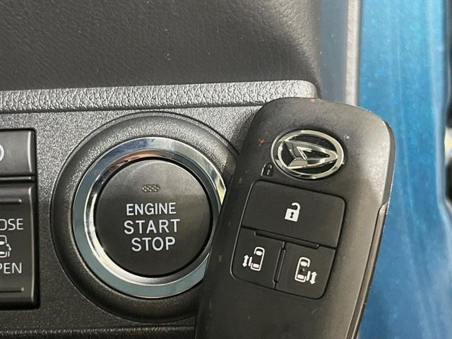 �y�L�[�t���[�V�X�e���z�J�o����|�P�b�g�ɓ��ꂽ�܂܂ł��h�A�̎{���E�������\�ȃX�}�[�g�L�[�𑕔��B�G���W���̃I���E�I�t�����J�M�����o���K�v����������Ƃ��Ă��֗��ł���