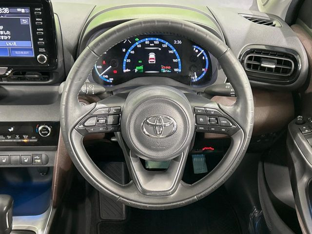 �y�����v�����X�e�A�����O�z�㎿�Ȋv���g�p���邱�ƂŁA��ɂ����������݂ƂĂ��^�]���₷���n���h���ł���