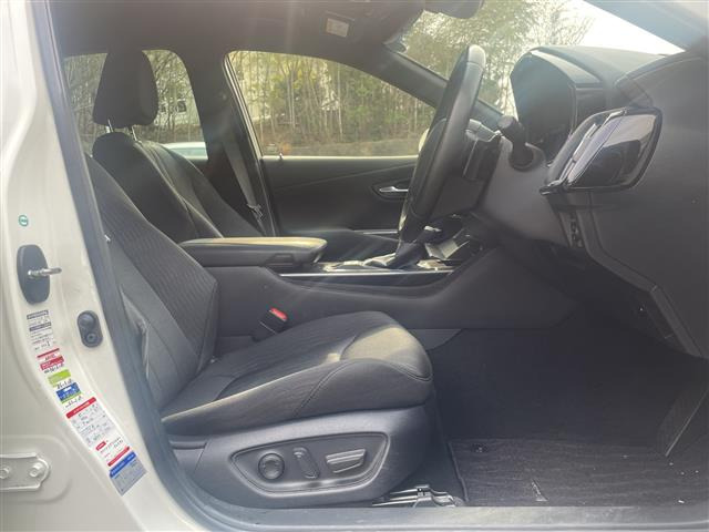 クラウンハイブリッド 2.5 RS