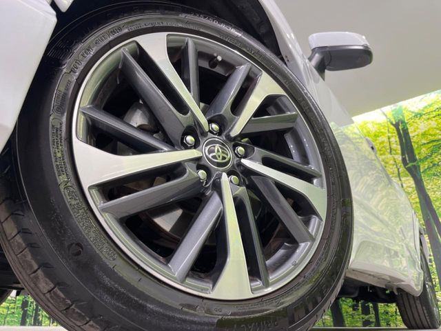 �y����18�C���`�A���~�z�C�[���z�O�ςɃ}�b�`���������A���~�z�C�[���𑕒����Ă���܂��B�e��ЊO�A���~�z�C�[����A�X�^�b�h���X�^�C�����戵�����Ă���܂��B���񂲑��k����������