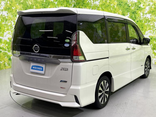 セレナ2.0 ハイウェイスター Vセレクション