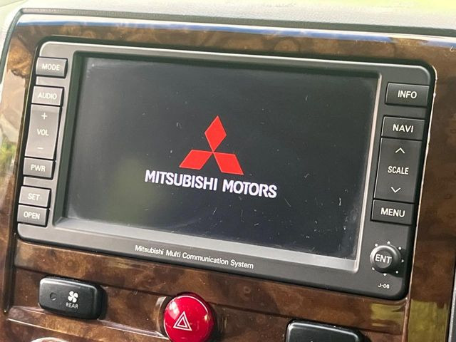 �y�����i�r�z�l�C�̏����i�r�𑕔����Ă���܂��B�i�r�̎g���₷���͂������A�I�[�f�B�I�@�\���[��!�L�����v�◷�s�͂������A�ʋ΂┃�����ȂǕ��i�̃h���C�u���y�����Ȃ�͂���