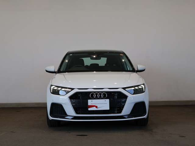 A1スポーツバック25 TFSI アドバンスド