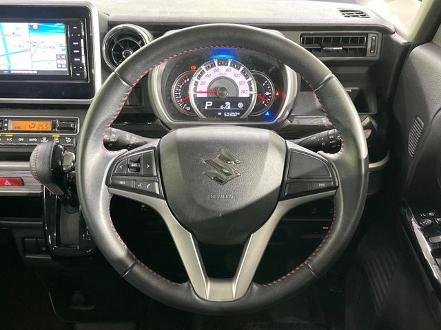 �y�����v�����X�e�A�����O�z�㎿�Ȋv���g�p���邱�ƂŁA��ɂ����������݂ƂĂ��^�]���₷���n���h���ł���