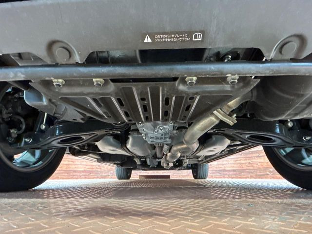 ����肪���ꂢ�Ȃ����ɁA�h�K���H�̎{�H���I�X�X���B�~��n��͂������A���ݕ��ɂ��Z���̕���A��Ń}�����E�E�B���^�[�X�|�[�c���������ɂ��D�]���������Ă���܂��B