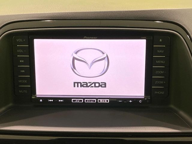 �y���[�J�[�����i�r�z�C���e���A�ɗn�����ރX�^�C���b�V���ȁu��p�݌v�v���[�J�[�i�r�𑕔��􎋔F���⑀�쐫�ȂǊ�{���\�ɂ��D��A���㎿�ȃJ�[���C�t�����y���݂��������܂��B