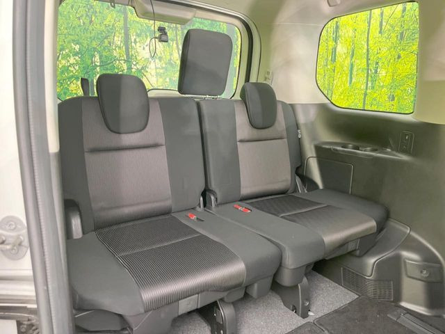 3��ڃV�[�g�͂�������ԗǍD����l�ł��������ƍ����Ē����܂��̂ŁA��l���ł̂��o���������N���N�ł��􂲉Ƒ��ŁA�C�̒m�ꂽ���ԂŁA�h���C�u�ɍs���̂��y���݂ł��ˁ�