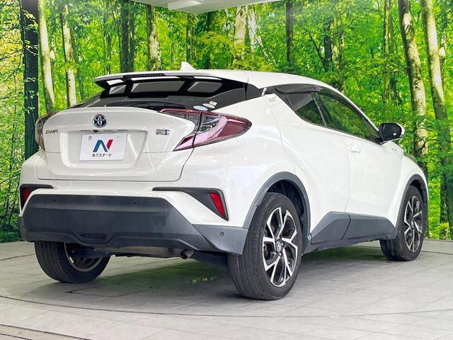 ☆全国のネクステージからお取り寄せが可能※!遠方の店舗に展示してあるクルマが気になる場合も、最寄りの店舗でご覧いただくことが可能です!是非私たちに要望をお聞かせください!※別途費用