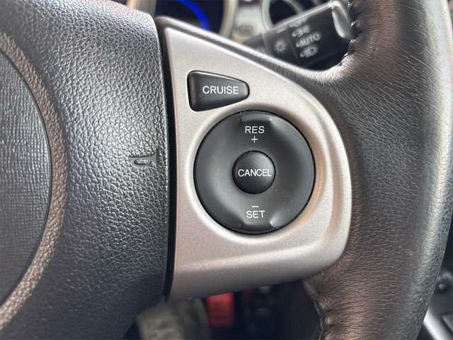 �N���[�Y�R���g���[��