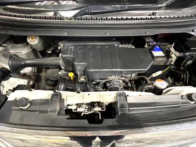 親切・丁寧な専門メカニックスタッフが応対!・車検・点検整備・事故等の修理などアフターサービスも安心。お車のカスタマイズもネクステージのサービススタッフまでご相談ください!