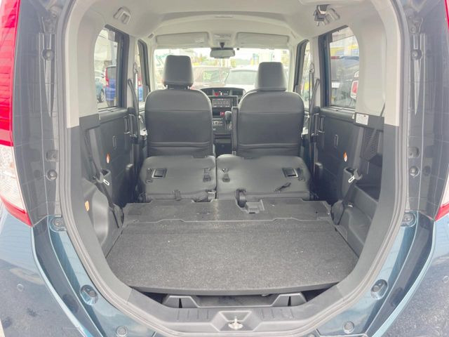 ���i�̂���������ʋ΁A���}���ɏ\���ȉ׎��X�y�[�X���m�ۂ��Ă���܂��B�Z�J���h�V�[�g��|���ƁA�傫�ȉו��̐ύڂ��\�ł���