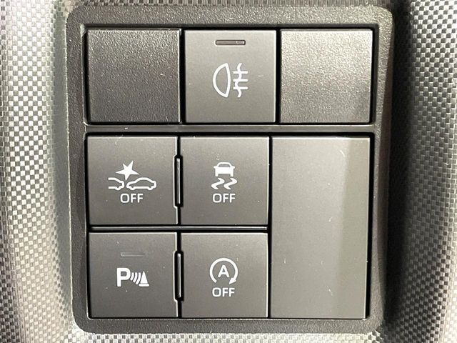 �y�X�}�[�g�A�V�X�g�z���s���ɑO���̎ԗ�����F�����A�Փ˂������Ȏ��͌x��ƃu���[�L�ŏՓˉ���Ɣ�Q�y�����A�V�X�g�B�����S�Ƀh���C�u�����y���݂��������܂��B