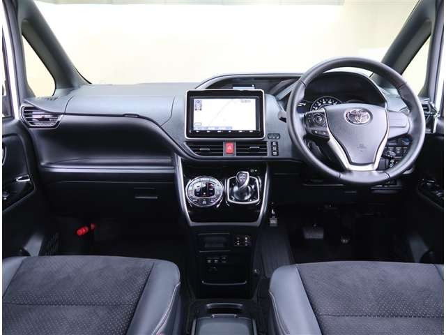 ヴォクシー1.8 ハイブリッド ZS 煌III