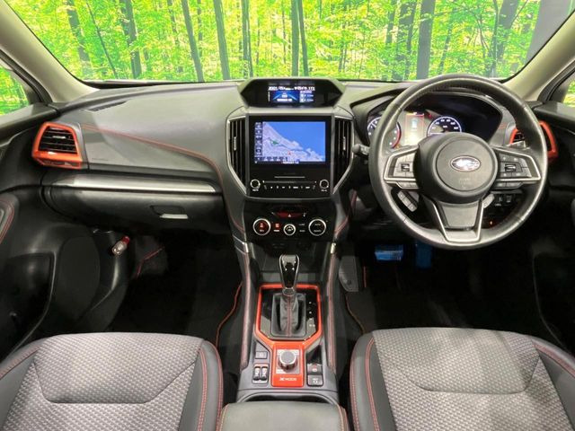 フォレスター2.5 エックスブレイク 4WD