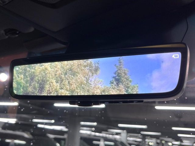 �y�f�W�^���C���i�[�~���[�z��Ȃ̑傫�ȉו��⓯��҂Ō�����m�F���Â炢���ł����S!�J�������B�e�����ԗ�����̉f�������[���~���[���ɕ\���B�N���A�Ȏ��E�ŏ󋵂̊m�F���\�ł�!