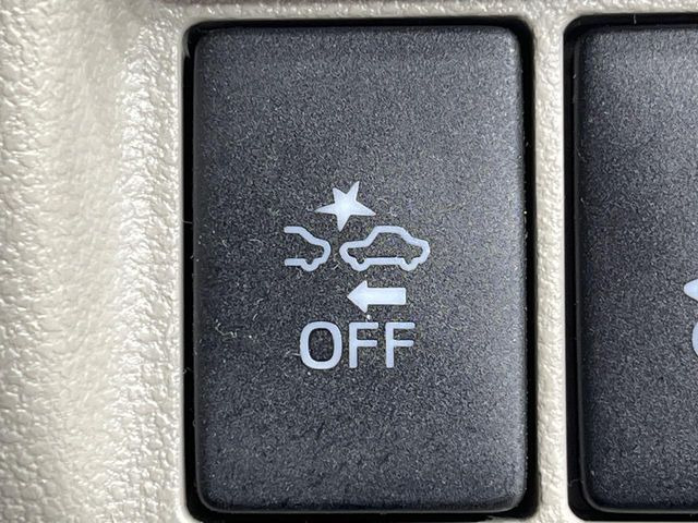 �y�X�}�[�g�A�V�X�g2�z���s���ɑO���̎ԗ�����F�����A�Փ˂������Ȏ��͌x��ƃu���[�L�ŏՓˉ���Ɣ�Q�y�����A�V�X�g�B�����S�Ƀh���C�u�����y���݂��������܂��B