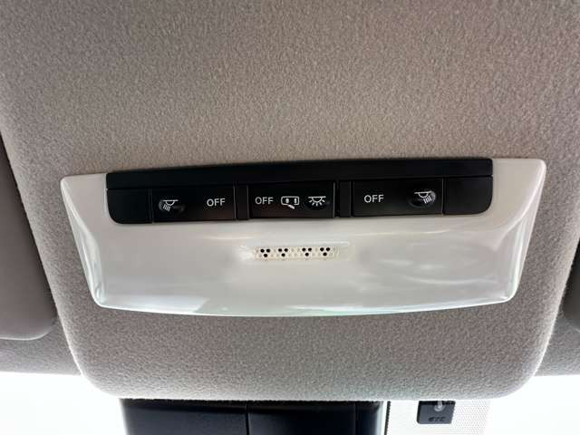 ���S���u���[��