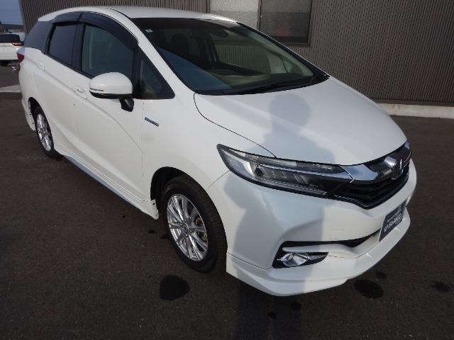 シャトル1.5 ハイブリッド X 4WD