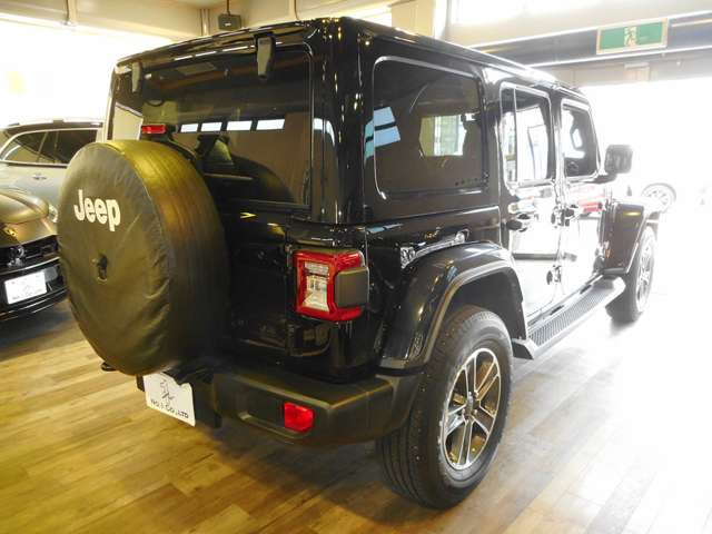 ラングラーアンリミテッド サハラ 4WD