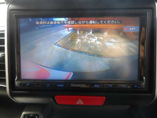 �o�b�N�J���������Ă���̂Œ��Ԃ���������T�|�[�g���Ă����̂ŎԌɓ�������S���čs�����Ƃ��ł��܂�!