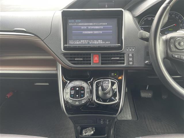 エスクァイアハイブリッド1.8 Gi