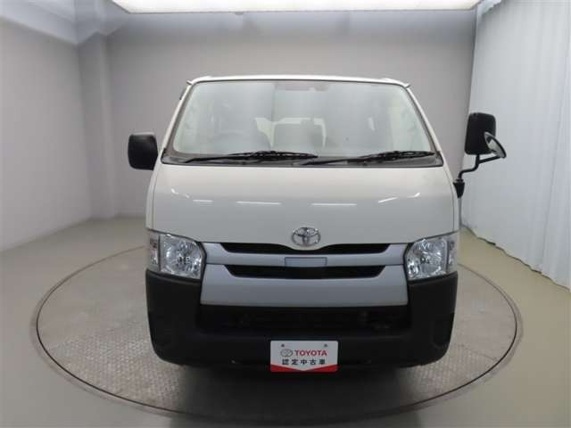 ハイエースバン2.8 DX ロング ディーゼル 4WD