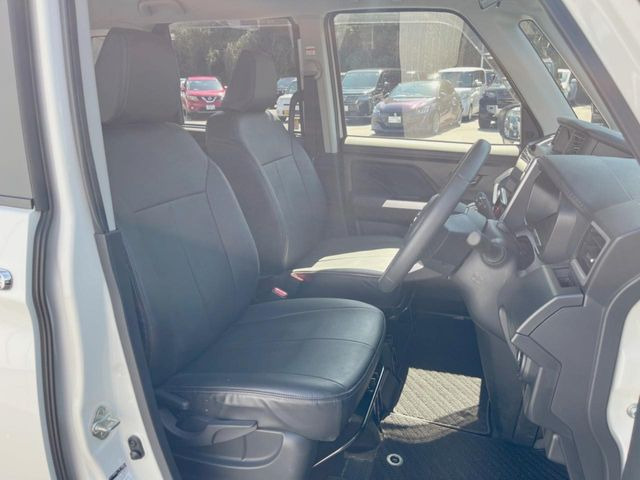 �^�]�ȃV�[�g���͎g�p�������Ȃ��A�ǍD�ȏ�ԂƂȂ��Ă��܂��B�O�I�[�i�[�l�����J�Ɏg���Ă������Ƃ��悭�킩��܂��ˁB