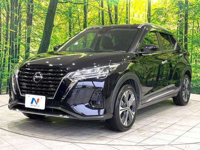 高透明度のガラス皮膜で撥水はもちろん、上質なツヤ・光沢を実現。紫外線や酸性雨から大切な愛車を保護し、色あせ・劣化を防止。「弾スプラッシュコート」、「弾プリミッサコート」からお選びいただけます。