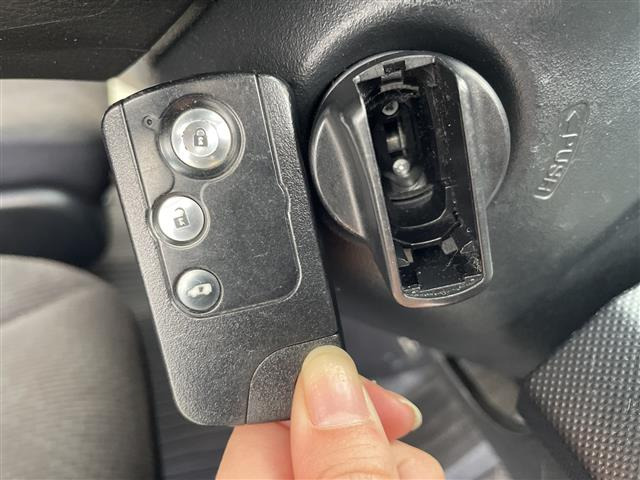 フリード1.5 G ジャストセレクション 4WD