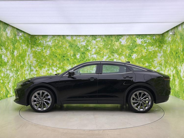 クラウンクロスオーバー2.5 G アドバンスト レザー パッケージ E-Four 4WD