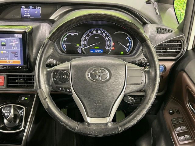 �y�X�e�A�����O�X�C�b�`�z�^�]���A�O������ڐ������炷���ƂȂ��A�I�[�f�B�I���̑��삪�\�ȕ֗��@�\!���S&���K�ȃh���C�u�����o���Ă���܂���