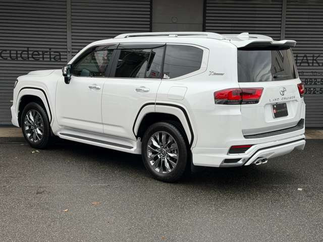 マルチテレインモニター・アクティブクルーズコントロール・サイドブラインドスポット・電動デフロック