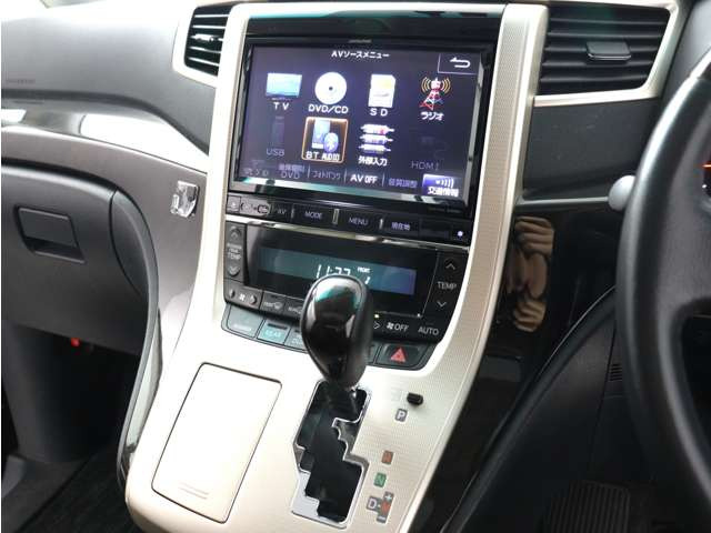 ヴェルファイア2.4 Z ゴールデンアイズII