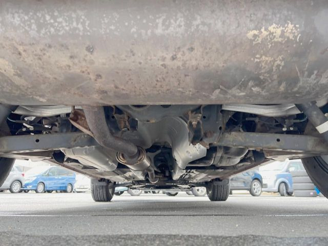 ����肪���ꂢ�Ȃ����ɁA�h�K���H�̎{�H���I�X�X���B�~��n��͂������A���ݕ��ɂ��Z���̕���A��Ń}�����E�E�B���^�[�X�|�[�c���������ɂ��D�]���������Ă���܂��B