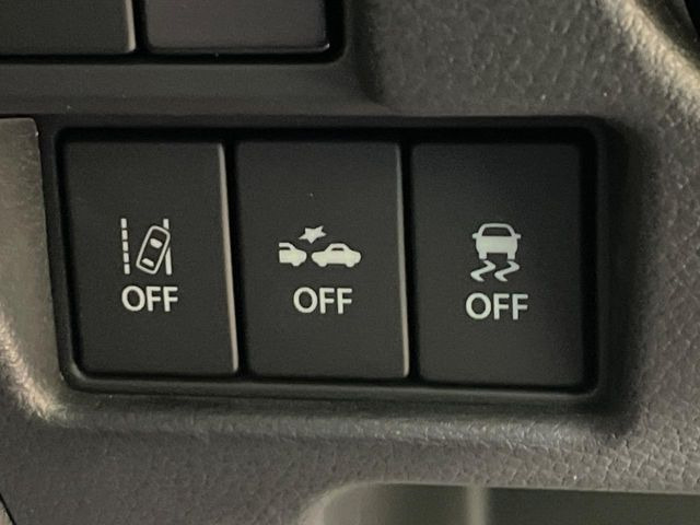 �y�X�Y�L �Z�[�t�e�B�T�|�[�g�z���s���ɑO���̎ԗ�����F�����A�Փ˂������Ȏ��͌x��ƃu���[�L�ŏՓˉ���Ɣ�Q�y�����A�V�X�g�B�����S�Ƀh���C�u�����y���݂��������܂��B