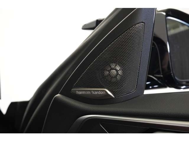 高級オーディオのブルメスターは1978年ドイツに誕生して以来世界的に高い評価を受けており、低音から高音域までしっかりと音楽を表現しております。何気ない日常のドライブをより豊かにしてくれます。